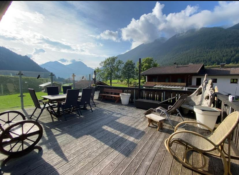 Gastehaus Schmitt Hotel Lahn Bagian luar foto